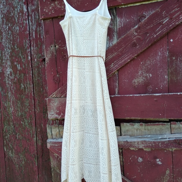 No Boundaries maxi dress w/belt - Picture 3 of 3